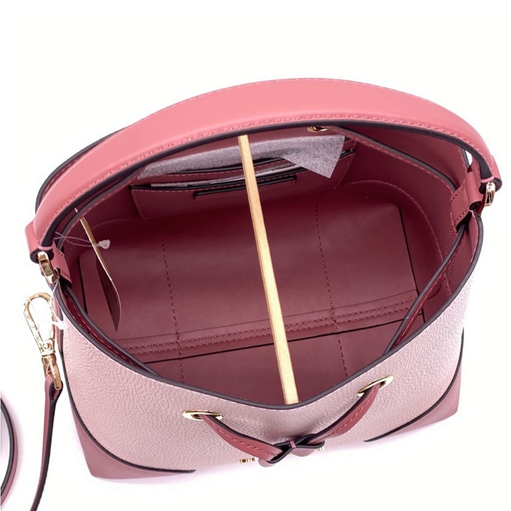 Michael Kors medium Mercer drawstring bucket satchel messenger bag Crossbody - Picture 6 of 11